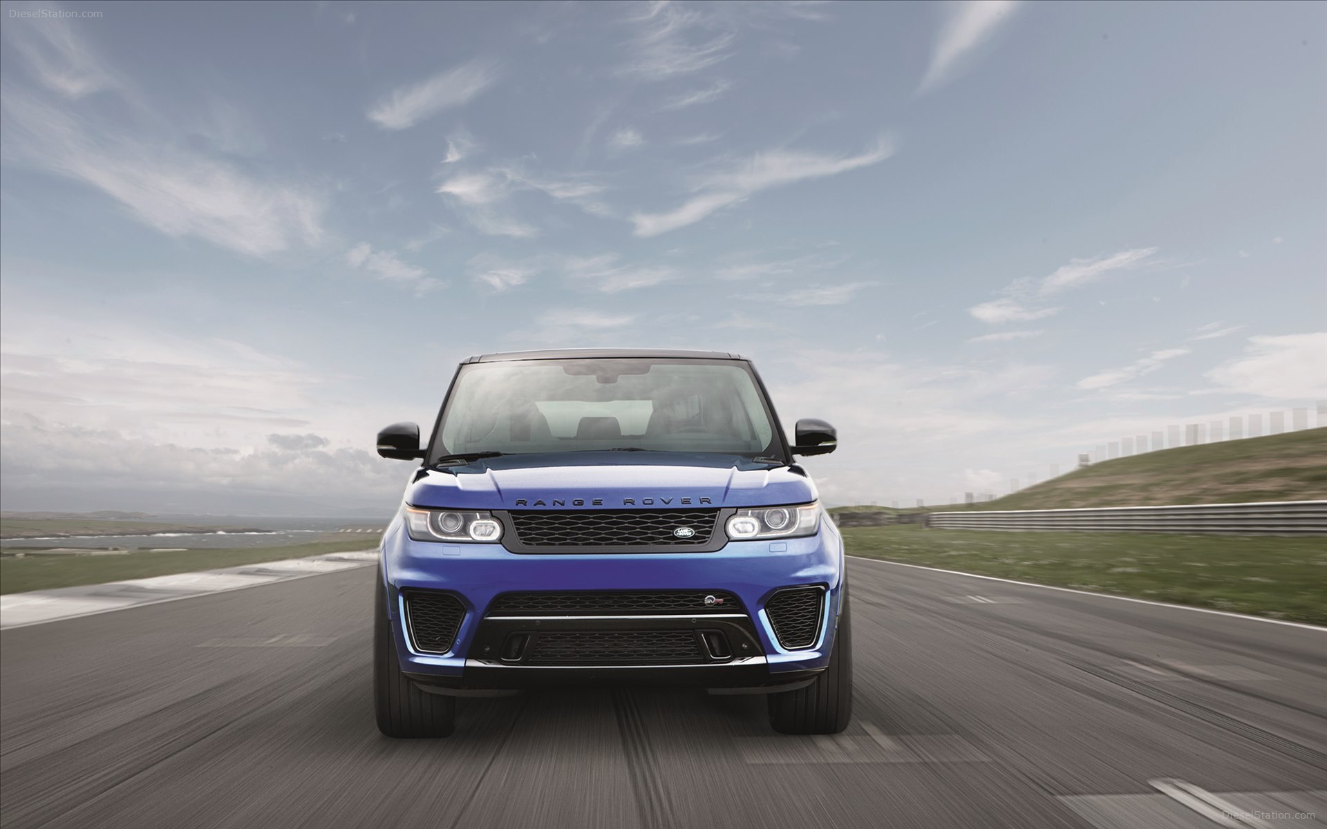 Land Rover Range Rover Sport SVR 2015